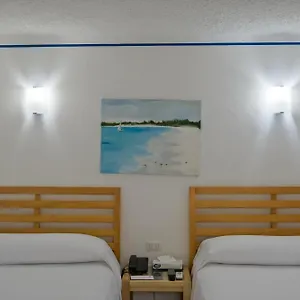 Sotavento & Yacht Club Cancun