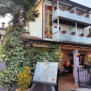 Laco De Pelagius Bed & Breakfast Novigrad Istria