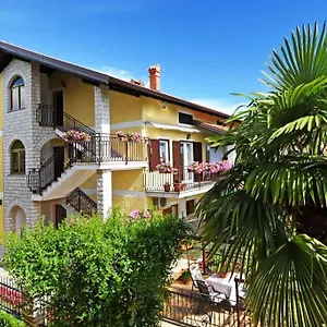 And Branka Affittacamere Novigrad Istria