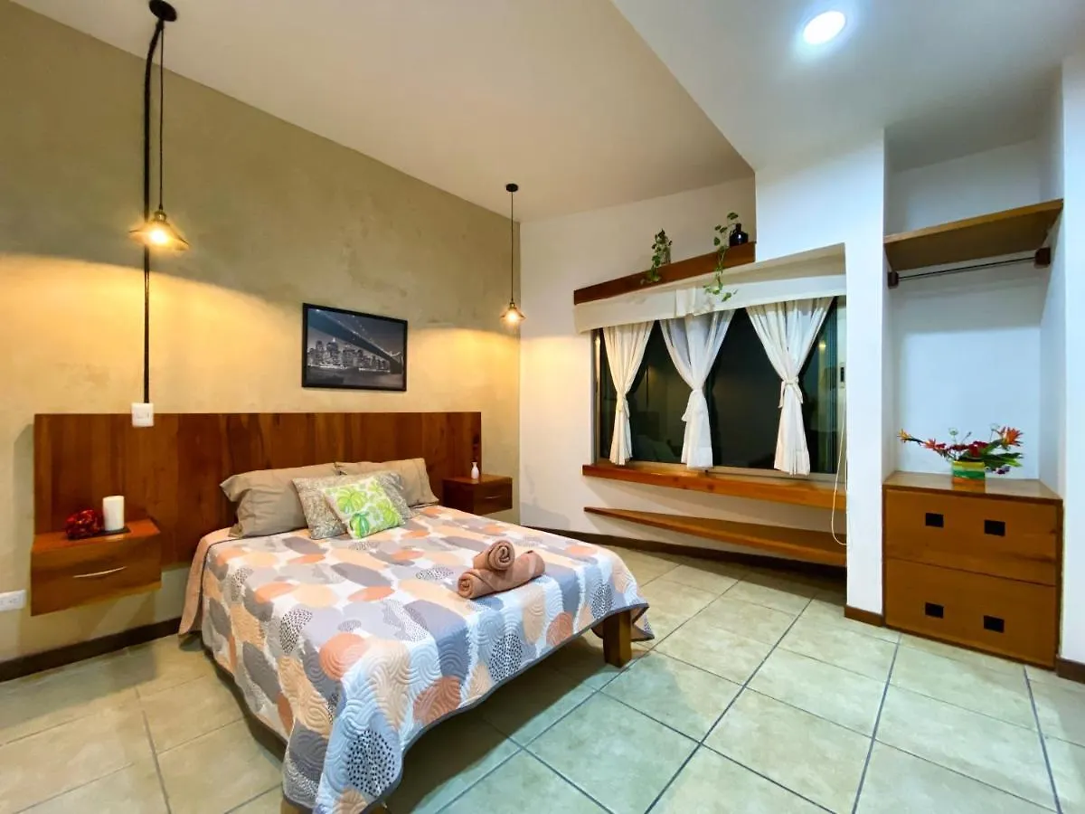 Humant Coliving - Cancún Hotel