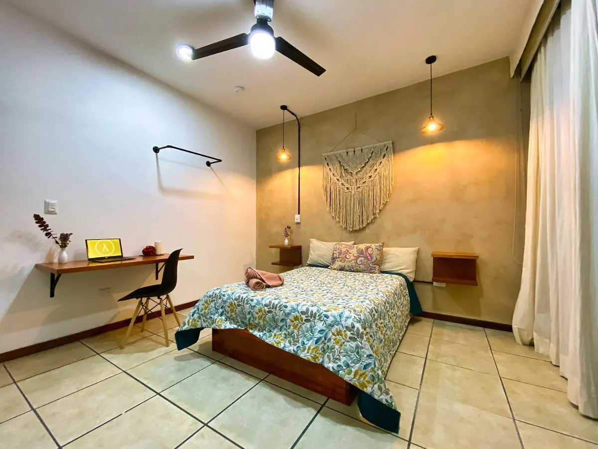 Humant Coliving - Cancún 0*,  Messico