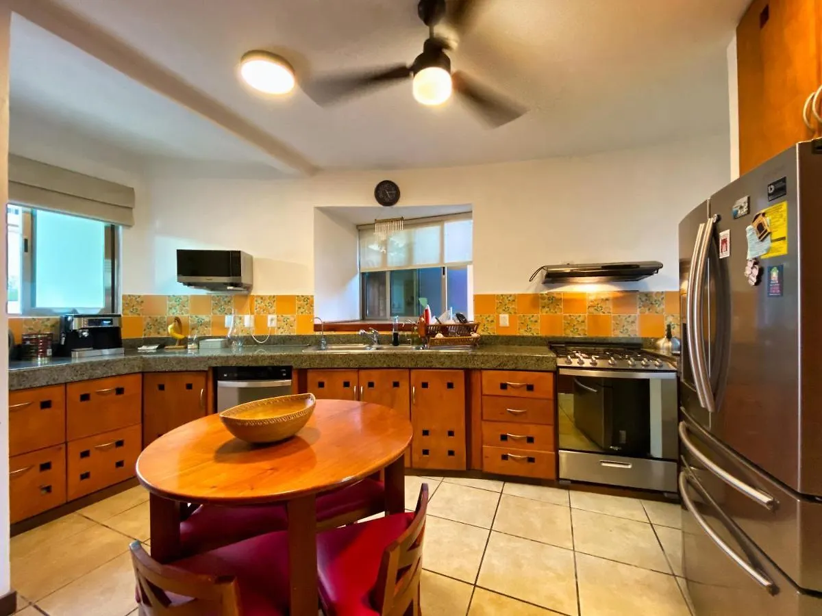 Hotel Humant Coliving - Cancun Mexico